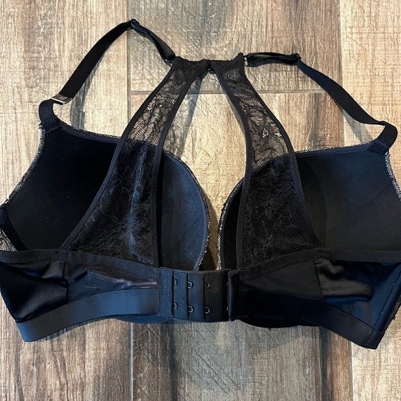 Victoria’s Secret Very Sexy Black Lace Push-Up Bra with Mesh - Picture 2 of 9